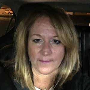 Meet your Posher, Debra